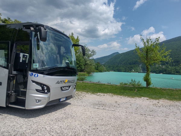 noleggio autobus Gran Turismo